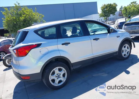 2019 Ford Escape S from USA, damaged, VIN 1FMCU0F78KUB05690